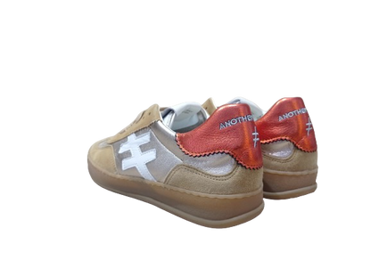 Sneakers Iconic II camel - ANOTHER TREND
