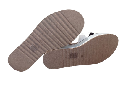 Sandali zeppa crema - INUOVO